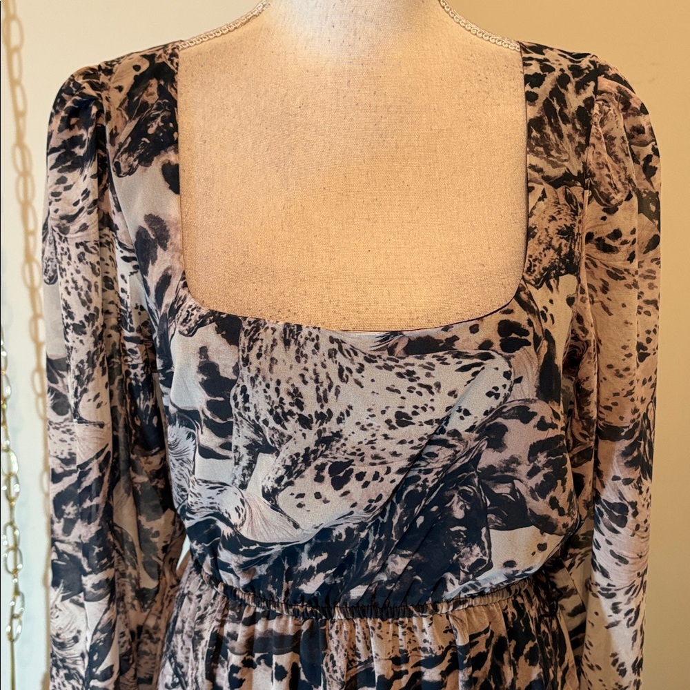 Avec Les Filles Cream and Black Printed Maxi Dress - Picture 3 of 5